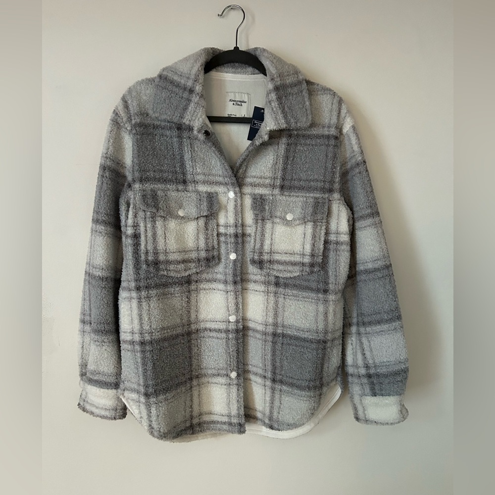 Abercrombie & Fitch Women’s plaid shacket size Small
